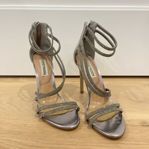 Steve Madden Silver Heels Size 8
